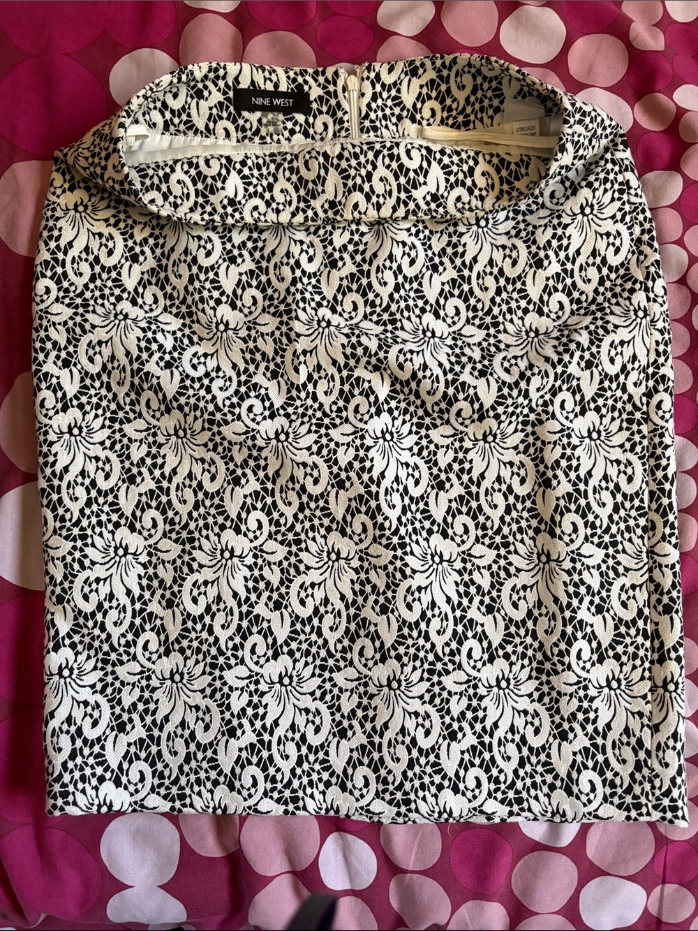 Nine West Black and White Floral Lace-Print Pencil Skirt